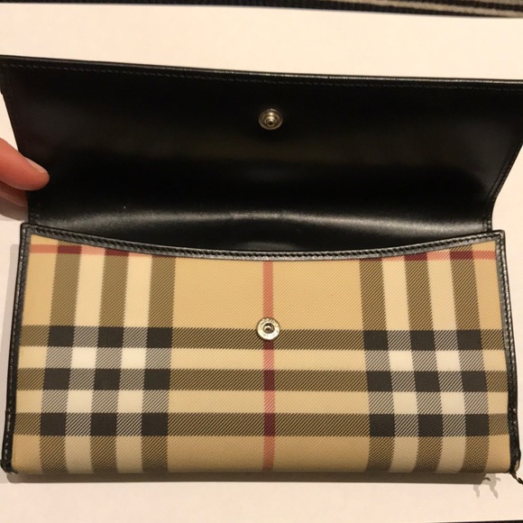 Burberry signature nova check plaid wallet - Picture 4 of 7